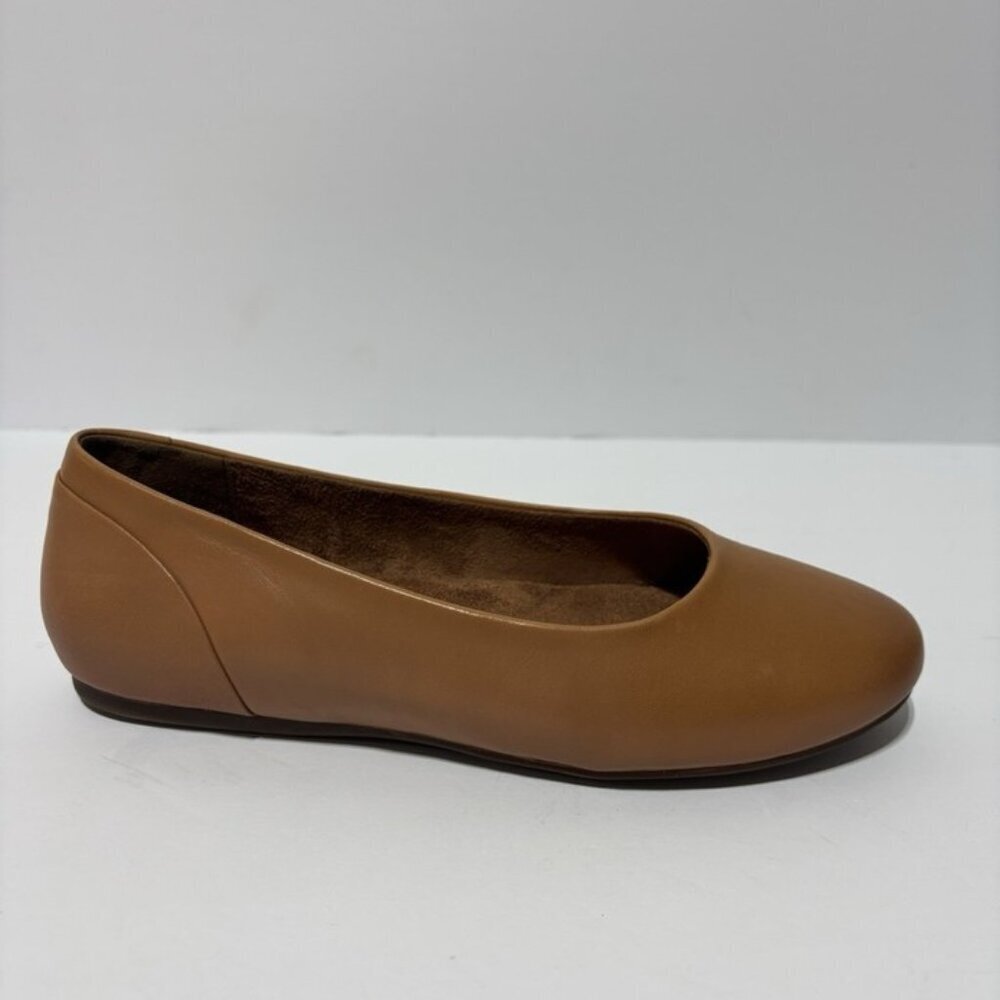 Softwalk Women’s Shiraz, Brown Slip-On Flats, Size 6.5 W